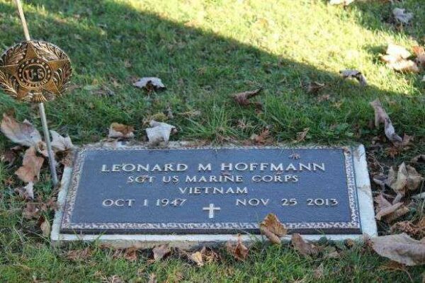 LEONARD M HOFFMANN MEMORIAL CEMETERY STONE