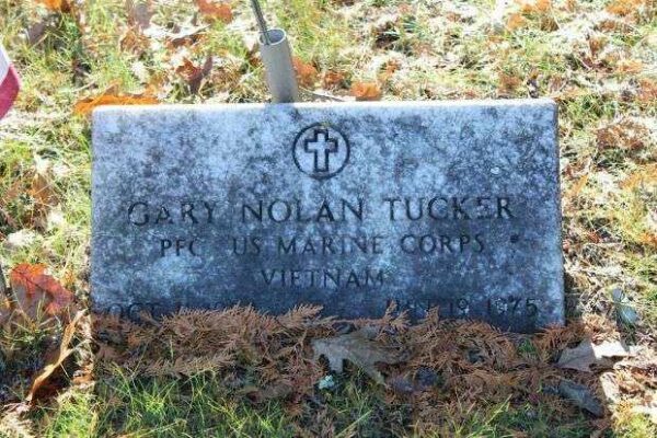GARY NOLAN TUCKER MEMORIAL CEMETERY STONE
