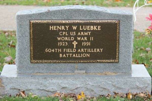 HENRY W LUEBKE MEMORIAL CEMETERY STONE