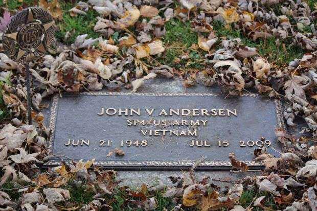 JOHN V ANDERSON MEMORIAL CEMETERY STONE