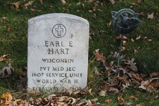 EARLE E HART MEMORIAL CEMETERY STONE