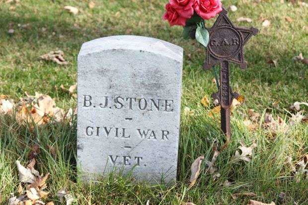B.J. STONE MEMORIAL CEMETERY STONE