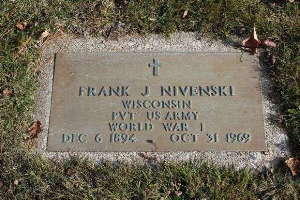 FRANK J NIVENSKI MEMORIAL CEMETERY STONE