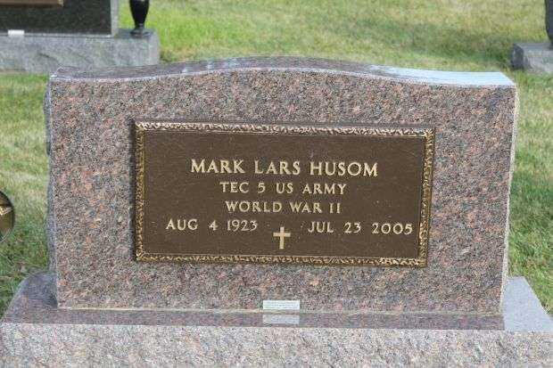 MARK LARS HUSOM MEMORIAL CEMETERY STONE