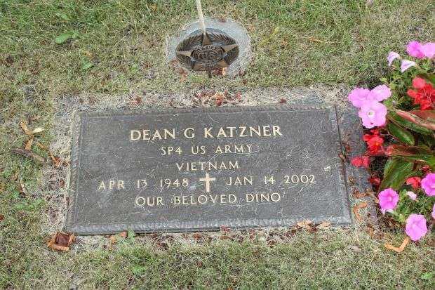 DEAN G KATZNER MEMORIAL CEMETERY STONE