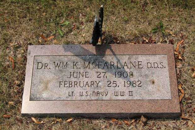 DR. WM K. MCFARLANE MEMORIAL CEMETERY STONE