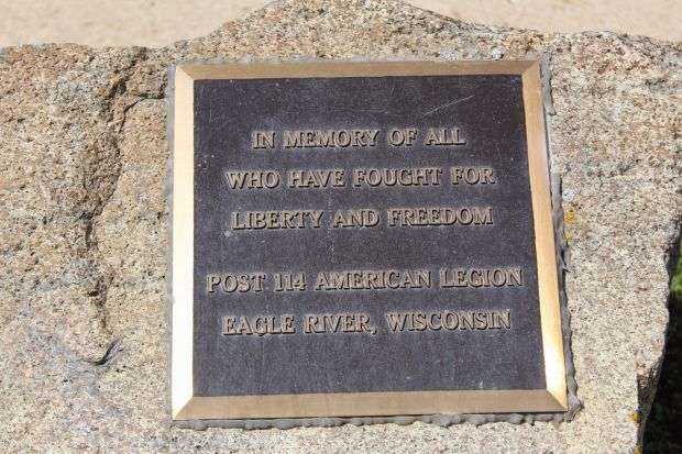 AMERICAN LEGION POST 114 HELICOPTER MEMORIAL PLAQUE