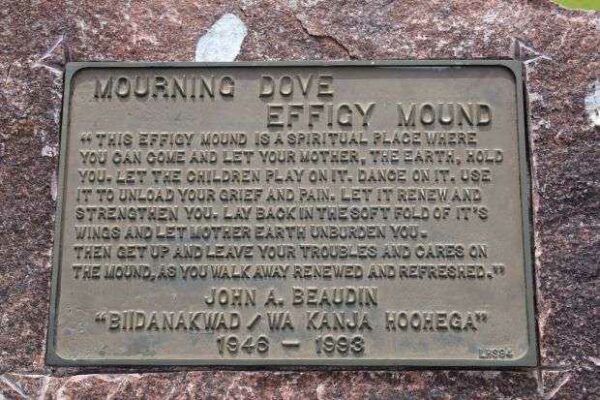 MOURNING DOVE EFFIGY MOUND MEMORIAL PLAQUE
