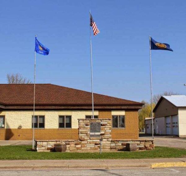 BLOECHER-JOHNSON AMERICAN LEGION POST NO. 502 VETERANS MEMORIAL