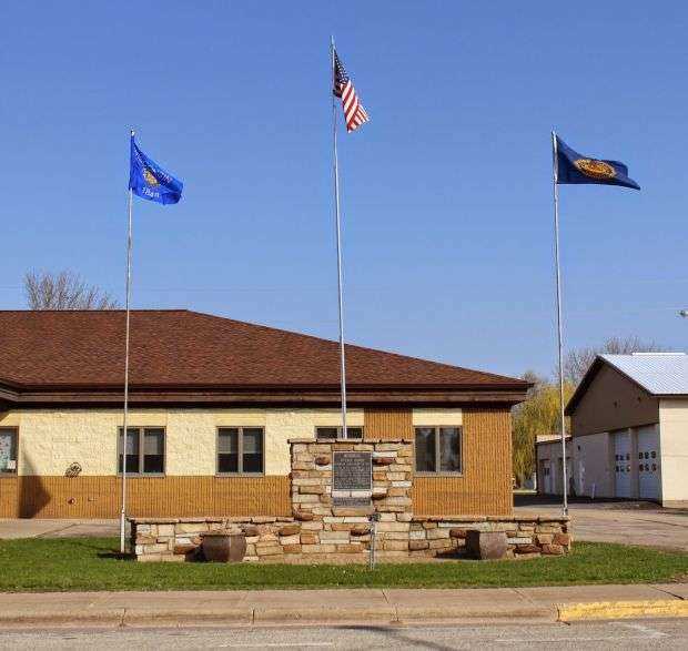 BLOECHER-JOHNSON AMERICAN LEGION POST NO. 502 VETERANS MEMORIAL