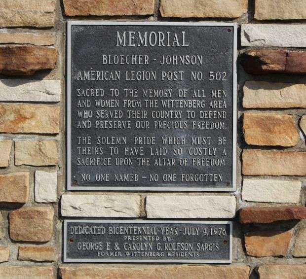 BLOECHER-JOHNSON AMERICAN LEGION POST NO. 502 VETERANS MEMORIAL PLAQUE