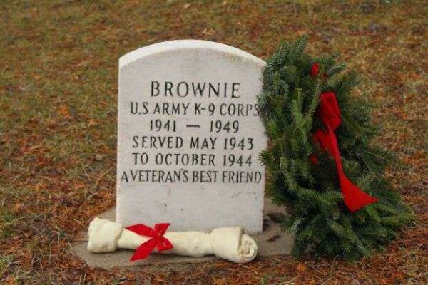 BROWNIE U.S. ARMY K-9 CORPS MEMORIAL