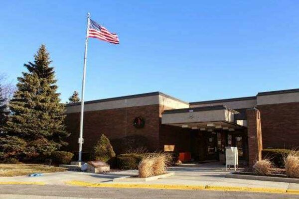 BROWN DEER V.F.W. VETERANS MEMORIAL FLAGPOLE
