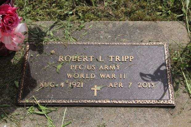 ROBERT L. TRIPP MEMORIAL CEMETERY STONE
