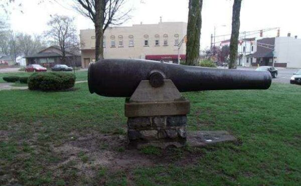 LAGRANGE COUNTY CIVIL WAR MEMORIAL CANNON