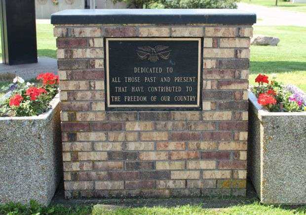 PRENTICE VETERANS MEMORIAL PLAQUE