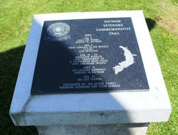 PRENTICE VIETNAM VETERANS COMMEMORATIVE TRAIL MEMORIAL PLAQUE