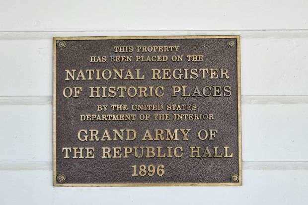 BOSCOBEL G.A.R. HALL MEMORIAL PLAQUE