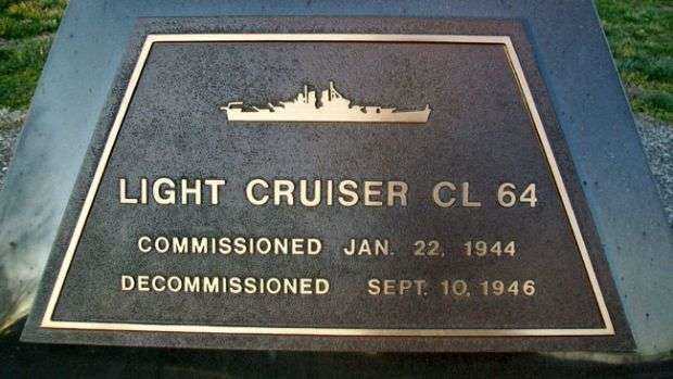 U.S.S. VINCENNES LIGHT CRUISER WAR MEMORIAL PLAQUE
