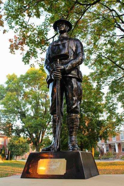 PLATTEVILLE VETERANS HONOR ROLL MEMORIAL STATUE F
