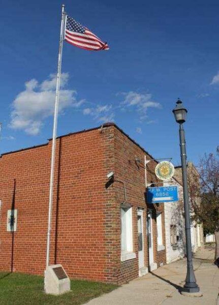 BRODHEAD WAR VETERANS MEMORIAL FLAGPOLE
