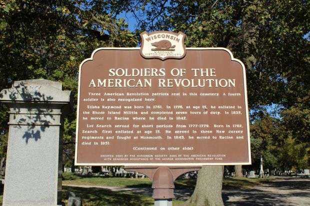 SOLDIERS OF THE AMERICAN REVOLUTION MEMORIAL MARKER FRONT