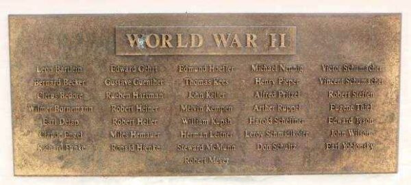 CALUMET COUNTY WORLD WAR II MEMORIAL PLAQUE