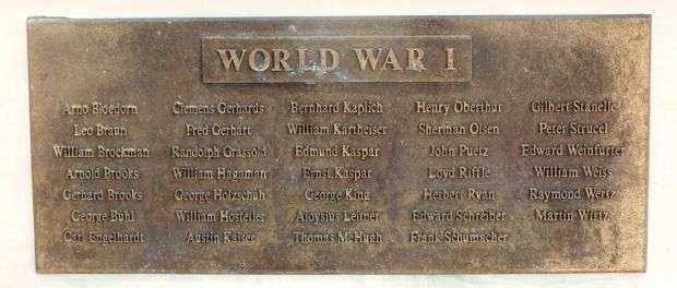 CALUMET COUNTY WORLD WAR I MEMORIAL PLAQUE