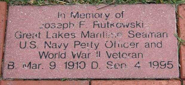 DOOR COUNTY MARITIME MUSEUM VETERANS MEMORIAL BRICK E