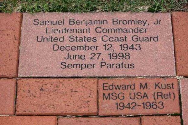 DOOR COUNTY MARITIME MUSEUM VETERANS MEMORIAL BRICK C