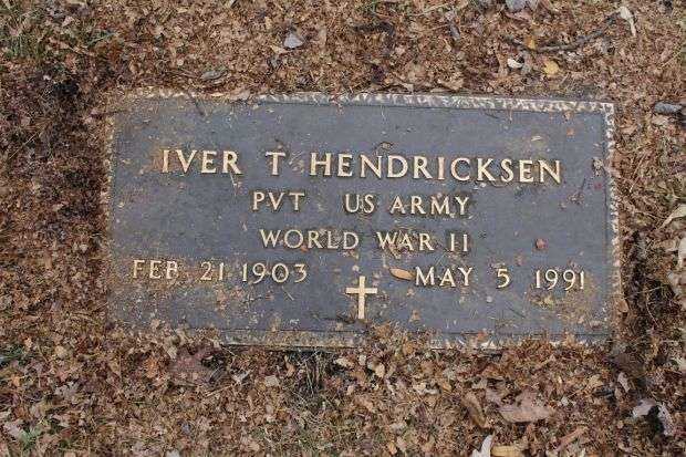 IVER T HENDRICKSEN MEMORIAL CEMETERY STONE