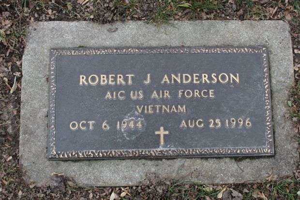 ROBERT J ANDERSON MEMORIAL CEMETERY STONE