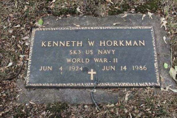 KENNETH W HORKMAN MEMORIAL CEMETERY STONE