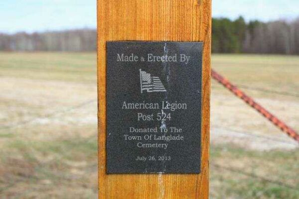 AMERICAN LEGION POST 524 WAR MEMORIAL CROSS PLAQUE
