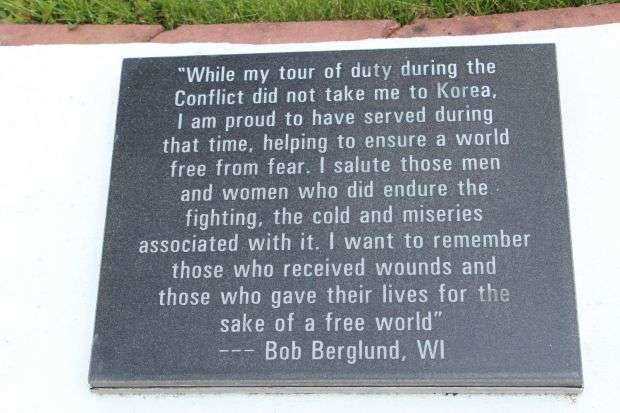 THE KOREAN WAR TRIBUTE MEMORIAL PLAQUE V