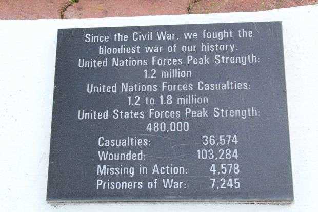 THE KOREAN WAR TRIBUTE MEMORIAL PLAQUE R