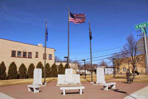 SEYMOUR VETERANS MEMORIAL