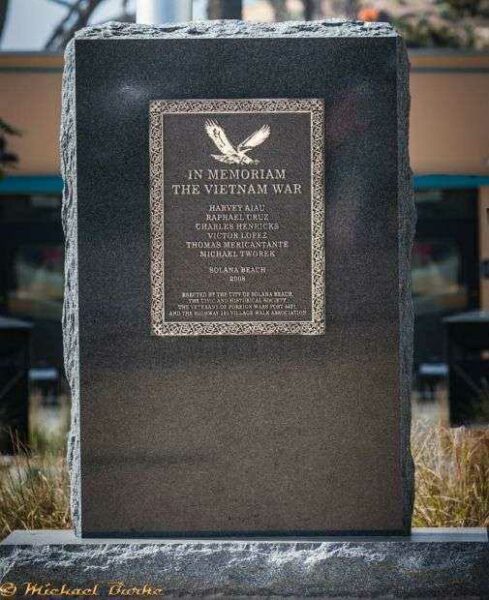 SOLANA BEACH VIETNAM WAR MEMORIAL