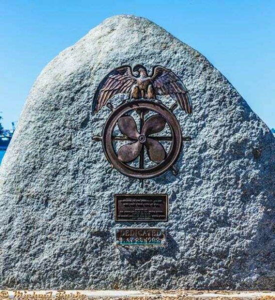 SAN DIEGO MERCHANT SEAMEN MEMORIAL