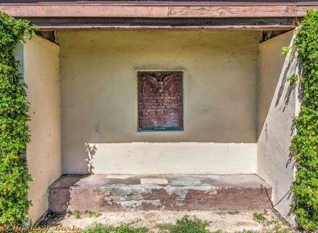RAMONA WORLD WAR II VETERANS MEMORIAL