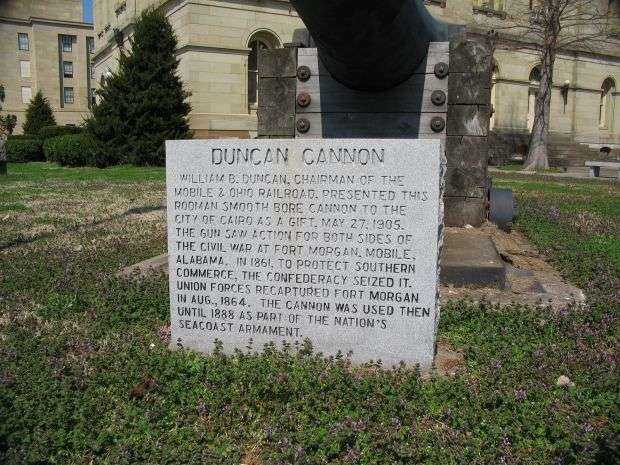 DUNCAN WAR MEMORIAL CANNON STONE MARKER
