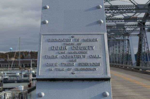 STURGEON BAY VETERANS MEMORIAL BRIDGE PLAQUE