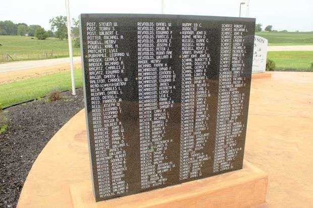 POTOSI-TENNYSON VETERANS MEMORIAL HONOR ROLL STONE F
