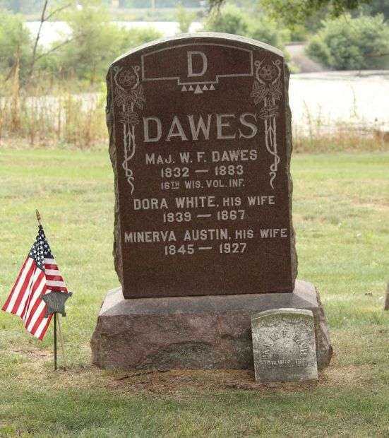 MAJ. W.F. DAWES MEMORIAL CEMETERY STONE