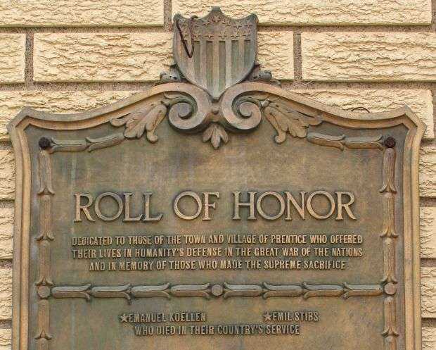 PRENTICE WORLD WAR I ROLL OF HONOR MEMORIAL TOP