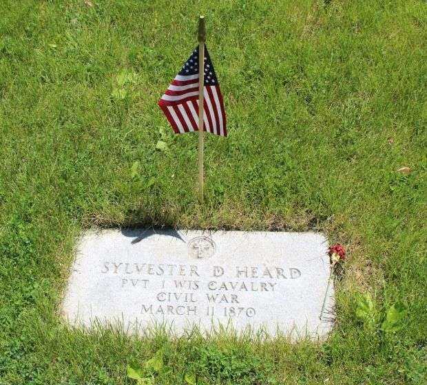 SYLVESTER D HEARD MEMORIAL CEMETERY STONE