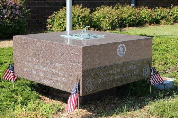 AMERICAN LEGION POST 356 MEMORIAL SUNDIAL SIDE A