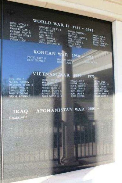 BURLINGTON WAR VETERANS HONOR ROLL MEMORIAL PANEL C