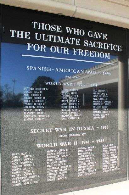 BURLINGTON WAR VETERANS HONOR ROLL MEMORIAL PANEL B