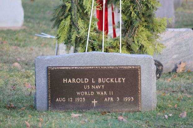 HAROLD L BUCKLEY MEMORIAL CEMETERY STONE